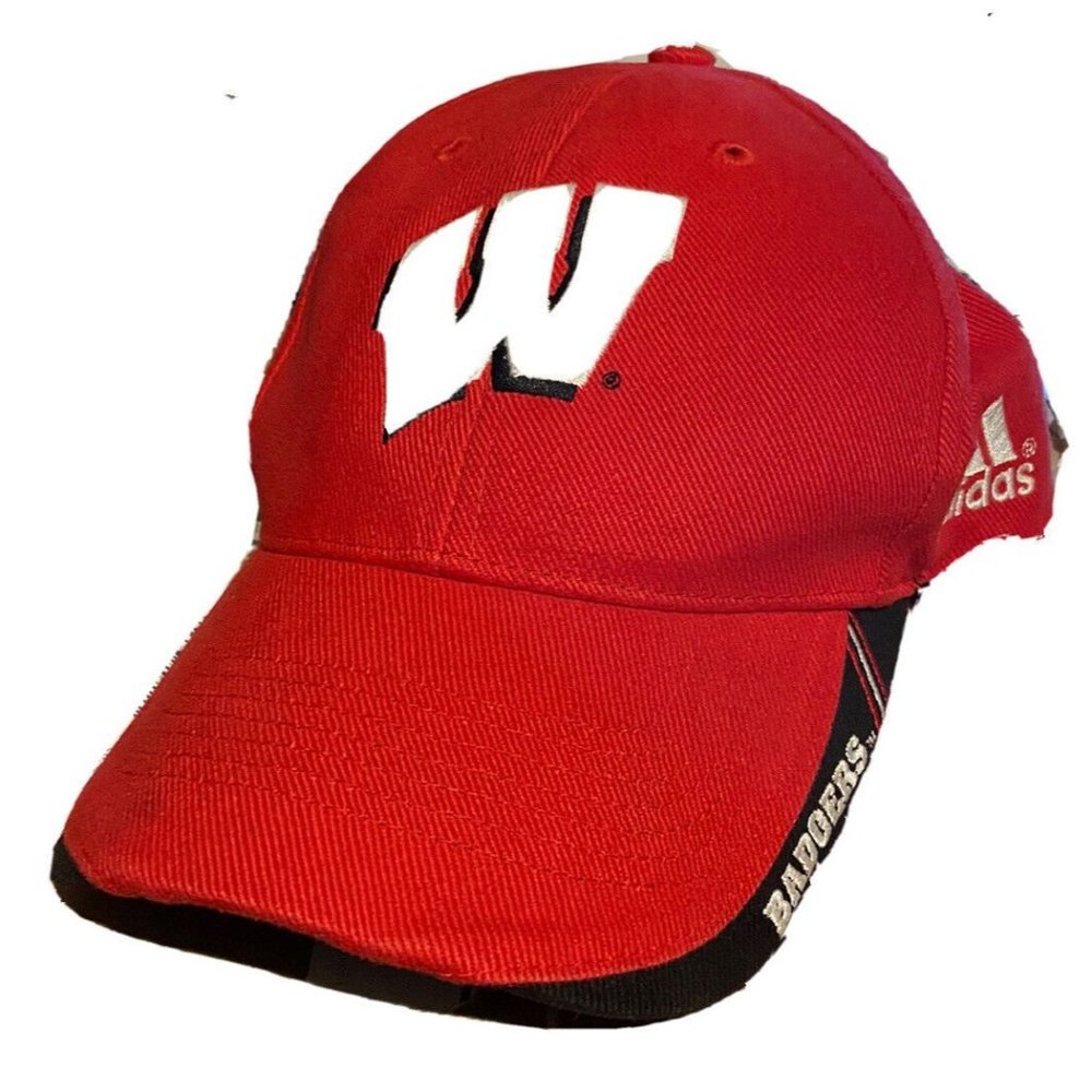 Wisconsin Badgers Hat Adidas Red Black Adjustable LOGO Outdoors Sports